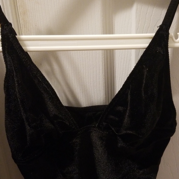 Velvet bodysuit - Picture 2 of 2